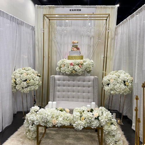 Bridal show booth at the Bridal Extravaganza Show in Houston